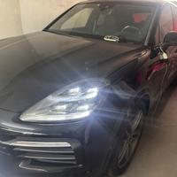 Porsche Cayenne Platinun ediion total black