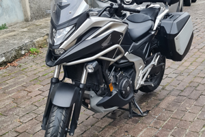 Honda NC750X DCT PLURIACCESORIATA