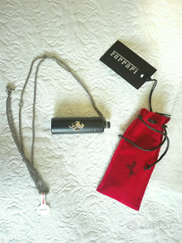 Ferrari Ear Plug Holder + 3 portachiavi Ferrari