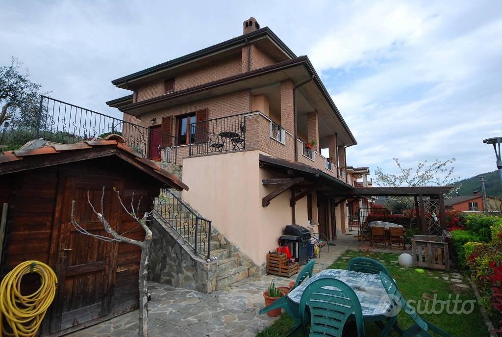 House in Perugia, Colle Umberto - Vista 2