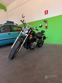 Honda VT 750 Black Widow