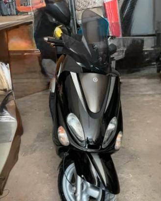 Scooter Yamaha Majestic 180