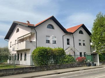 2 LOCALI A CARDANO AL CAMPO