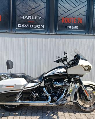 Harley-davidson CVO Road Glide FLTRXSE - 2012