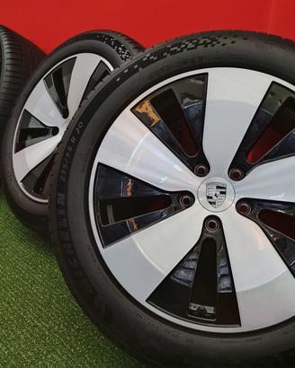 Cerchi Porsche Macan Electri 235 55 20 - 285 45 20