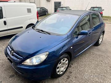 Peugeot 307 1.6 16V 5p. XT