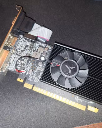 scheda video nVidia GT730-2G