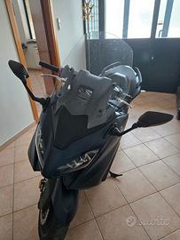 Yamaha T-Max 560 - 2023