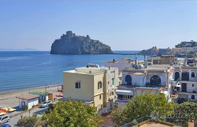 Vendesi casa sul mare - Ischia