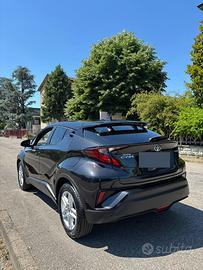 Toyota C-HR 1.8 Hybrid Active 2021 Nera