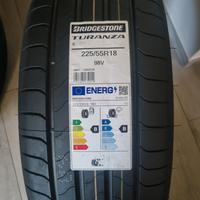 4 pneumatici turanza 6 bridgestone  225/55R18