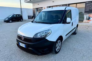 Fiat Doblo 1.3 MJT Cargo Lamierato SX 3 Posti Auto