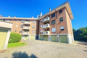 2 LOCALI A PESCHIERA BORROMEO