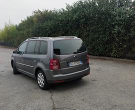 VOLKSWAGEN Touran - 2007