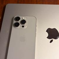 iPhone 15 Pro Titanio naturale | Apple Care Plus