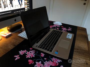 ASUS i7 F555L
