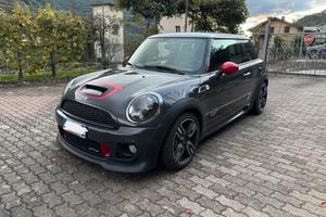 Mini cooper jcw gp 2
