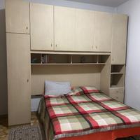 Camera da letto matrimoniale a ponte e guardaroba