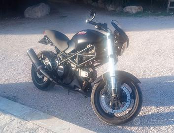 Ducati 600 passaggio incl.