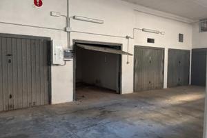 Box auto in zona Lido San Giovanni