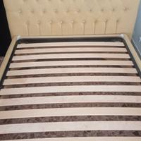 struttura letto completa di rete in doghe in legno