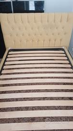 struttura letto completa di rete in doghe in legno