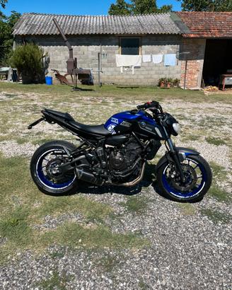 Yamaha MT-07 35kw 5.500€ trattabile