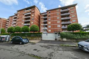 3 LOCALI A ROMA