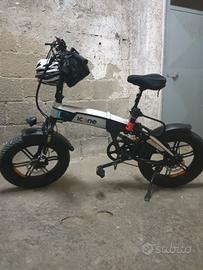 Bicicletta elettrica tedesca Icone X7 Cross