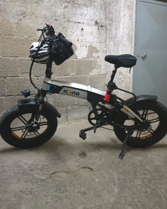 Bicicletta elettrica tedesca Icone X7 Cross