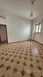 Carbonara di Bari, via Ugo Foscolo