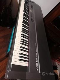 Piano digitale Roland300S  50E