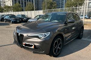 Alfa Romeo Stelvio 2.2 t Veloce Q4 210cv auto