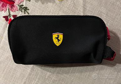 Astuccio ferrari