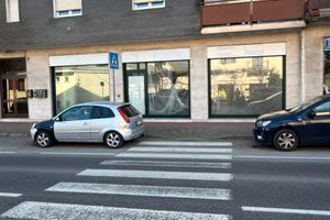 Negozio - show-room 3 vetrine