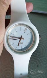 Orologio da polso H2X