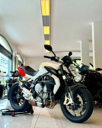 MV AGUSTA BRUTALE 800 FINANZIABILE