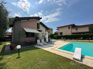 VILLA SINGOLA A PALAZZOLO SULL'OGLIO