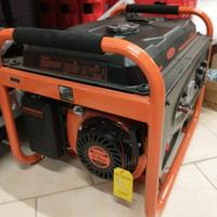 generatore di corrente a benzina  nuovo mai usato