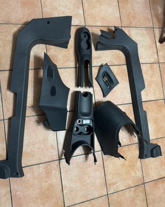 Plastiche interne Fiat 500 – colore grigio scuro