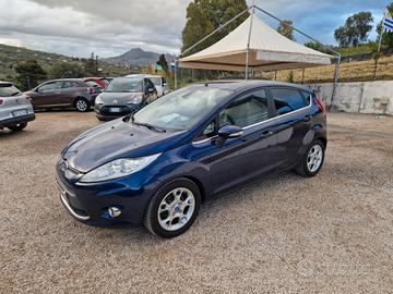 Ford Fiesta Ikon 1.6 TDCi 95CV 5 porte