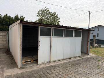 Garage prefabbricato smontabile 6 x 5,60 m