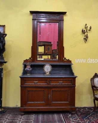 Credenza-toiletta stile Umbertino del XX secolo