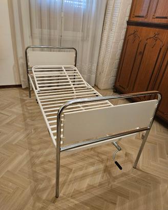 LETTO OSPEDALIERO