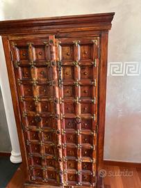 Armadio e credenza castigliani