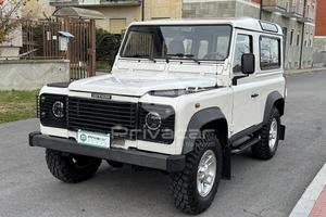 LAND ROVER Defender 90 2.5 Td5 Station Wagon S