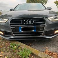 Audi A4 avant B8 2.0 TDI 150CV  euro6 anno 2015