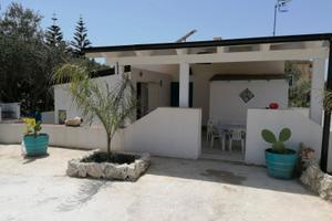 Villetta a 500 m dal mare