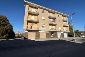 4 LOCALI A CASTELNUOVO BORMIDA