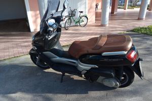 Scooter YAMAHA 250 CC